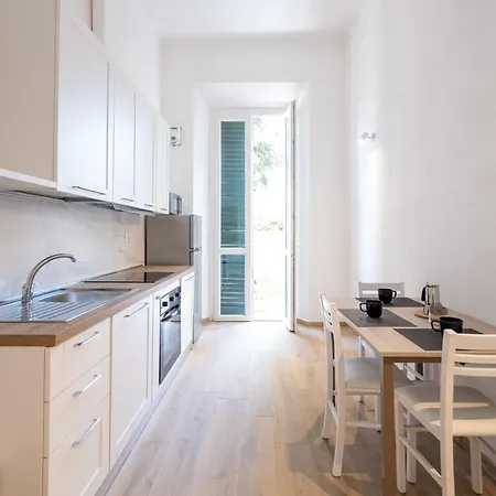 Welcomely - Anna Guest House Pisa Exterior photo